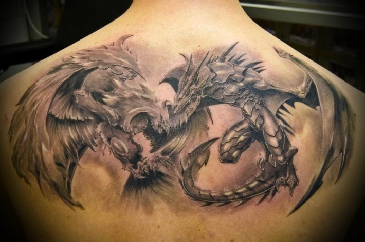 Dragon Tattoo Spine: Realistic vs. Abstract Designs - wide 8