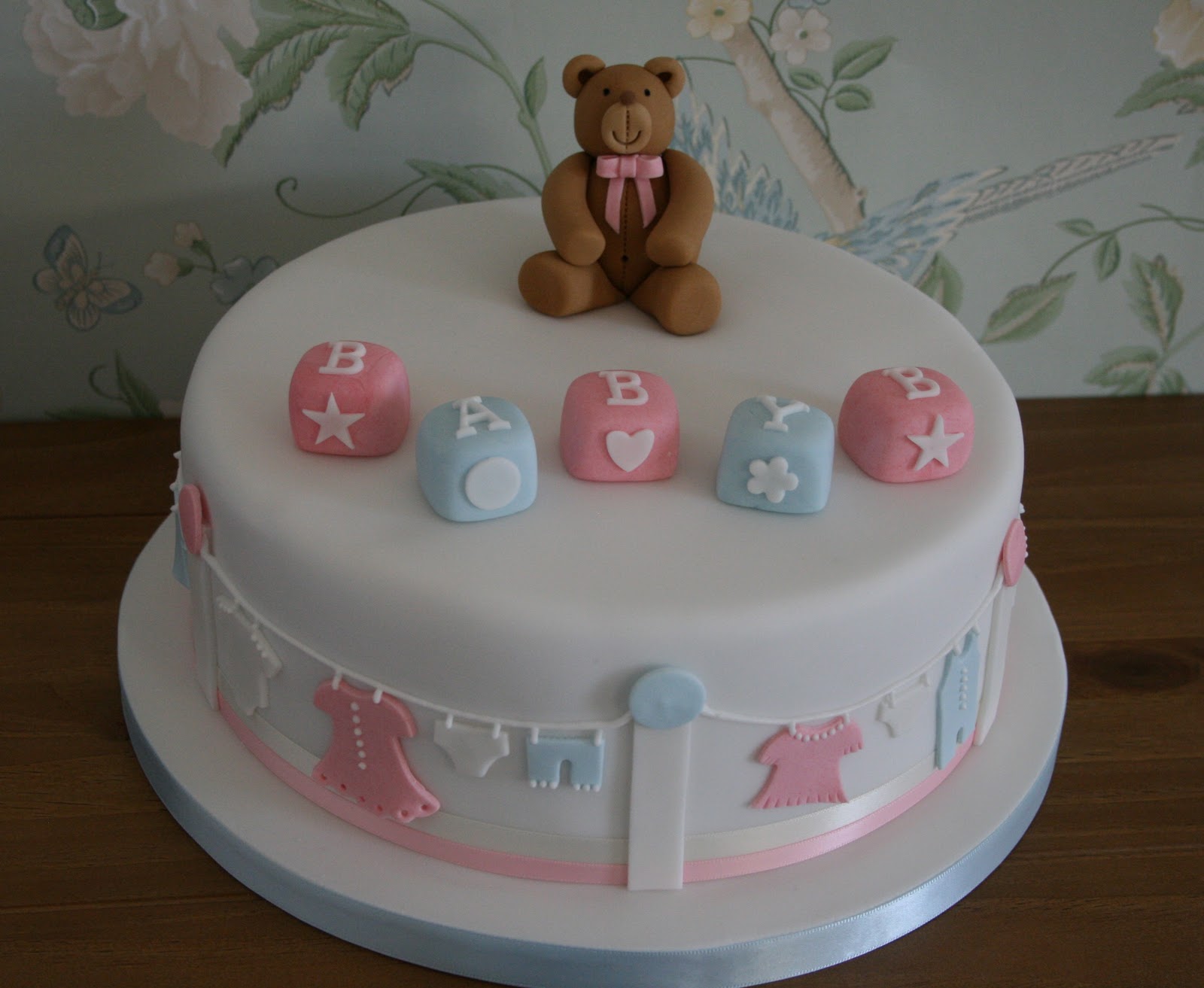 70 Baby Shower Cakes and Cupcakes Ideas