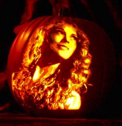 Taylor Swift Pumpkin Portraits 