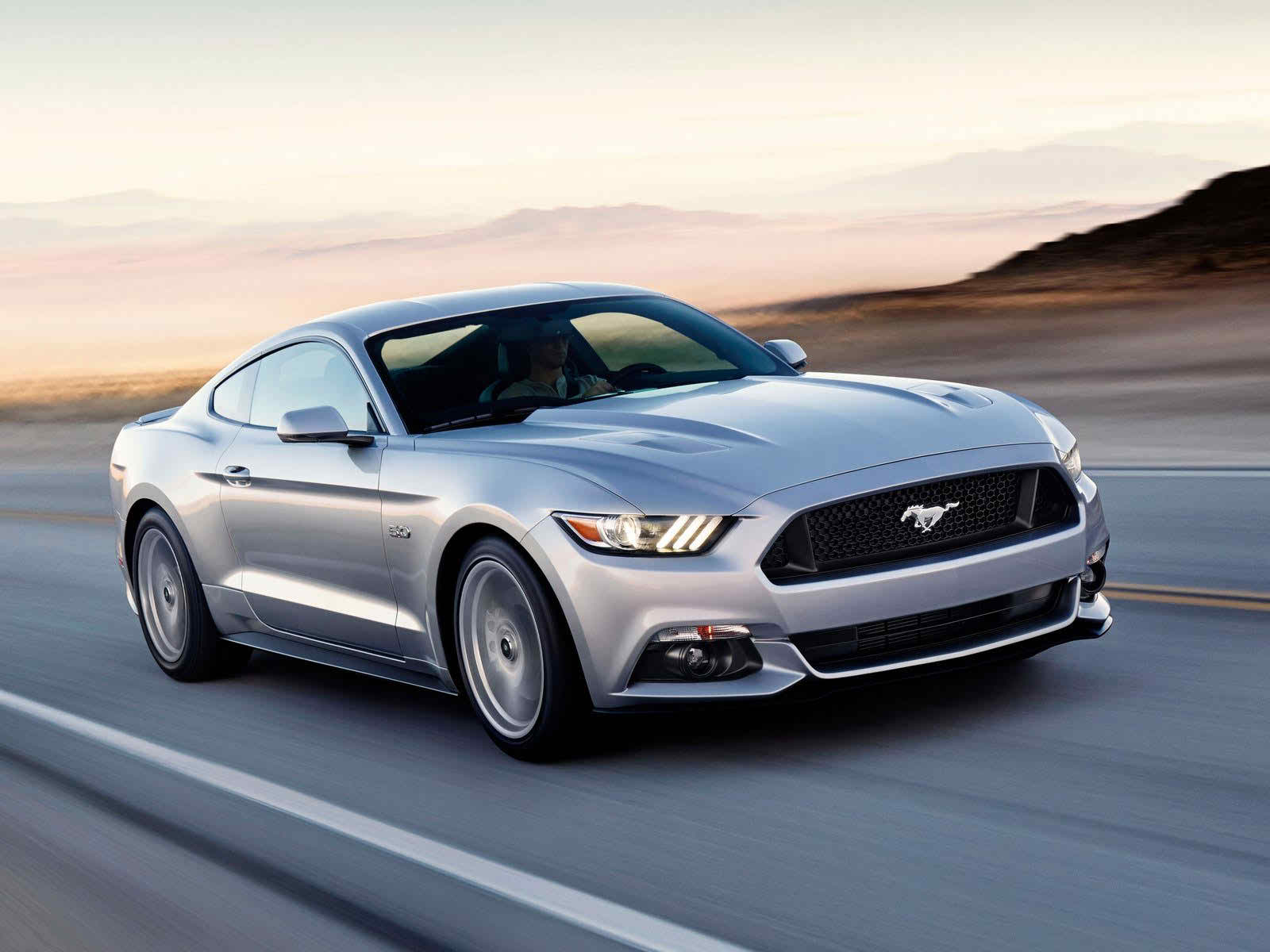 2015-Ford-Mustang-GT