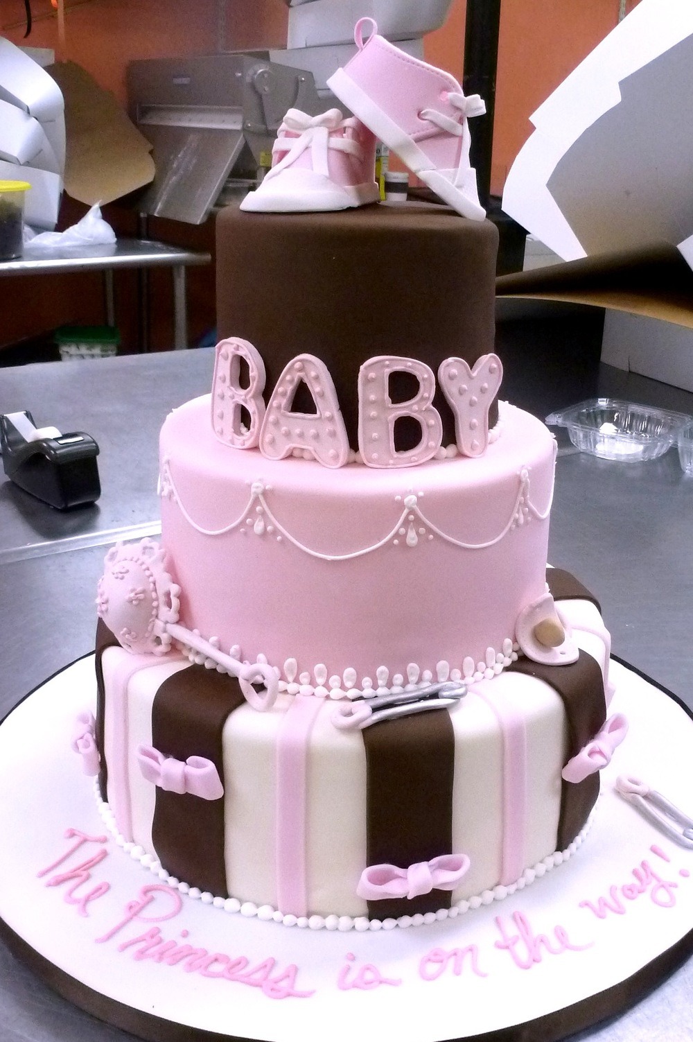 70 Baby Shower Cakes and Cupcakes Ideas