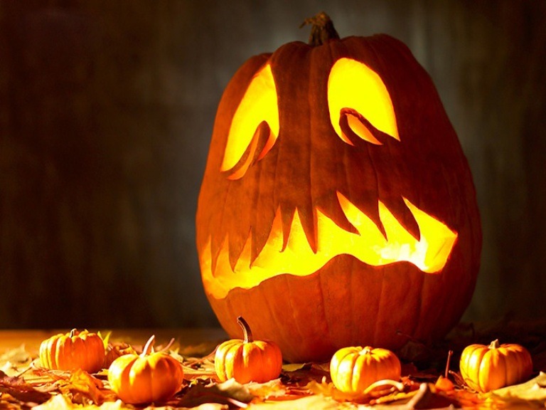 100 Pumpkin Carving Ideas for Halloween